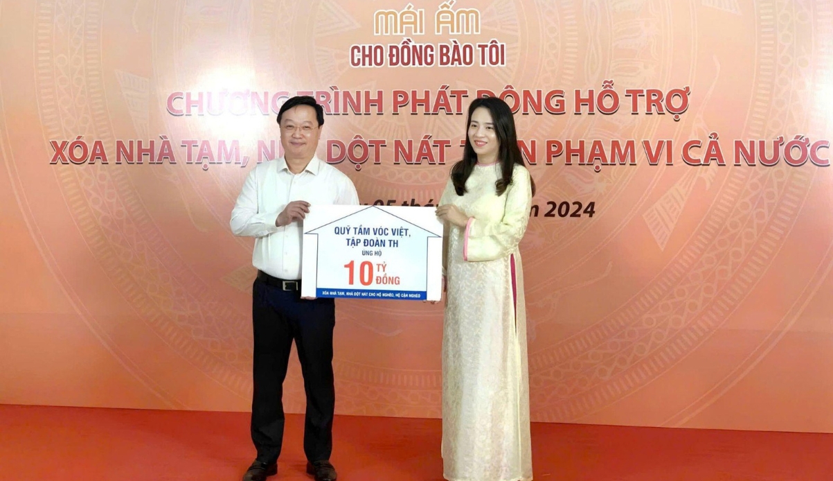 Quỹ Vì Tầm Vóc Việt và Tập đoàn TH ủng hộ 10 tỉ đồng chung tay xóa nhà tạm, nhà dột nát